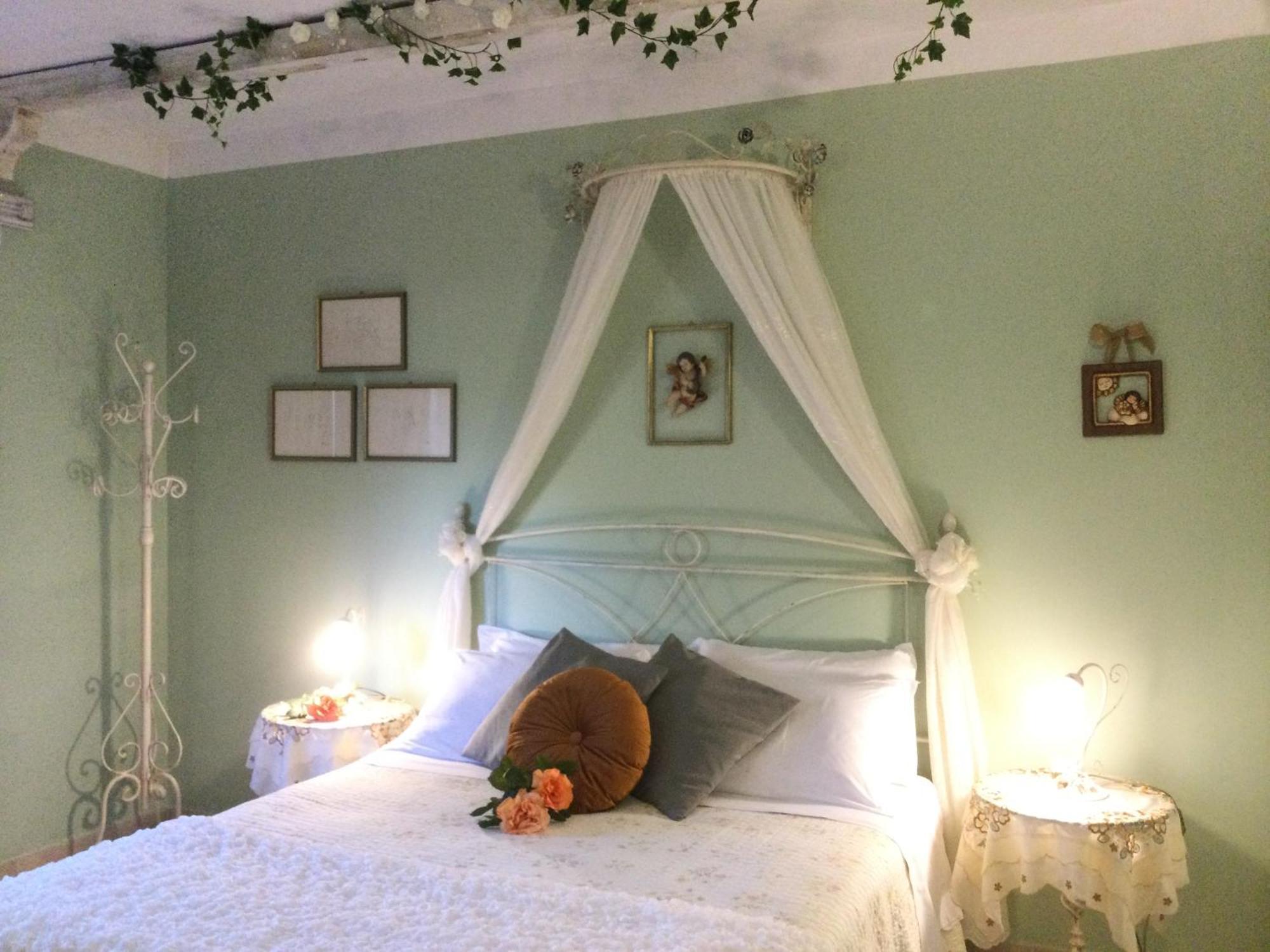 Mirella Charming Bed and Breakfast Αλμπερομπέλο Δωμάτιο φωτογραφία