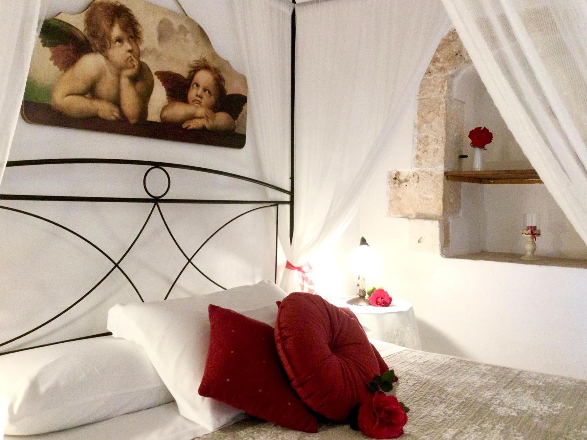 Mirella Charming Bed and Breakfast Αλμπερομπέλο Δωμάτιο φωτογραφία